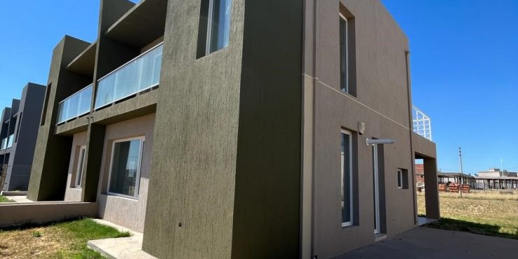 Duplex a estrenar en VENTA-Charcas 3265-Barrio Palos Verdes