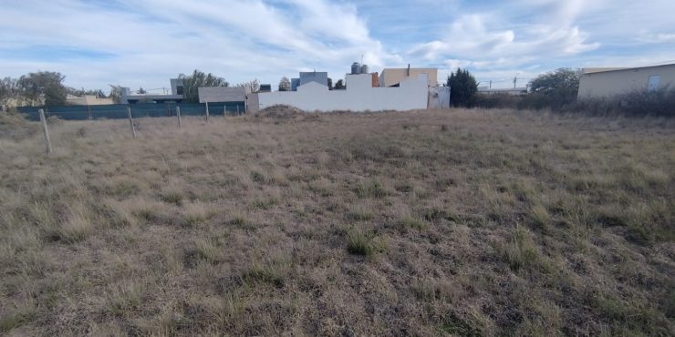 Lote en Barrio Paihuen en VENTA!