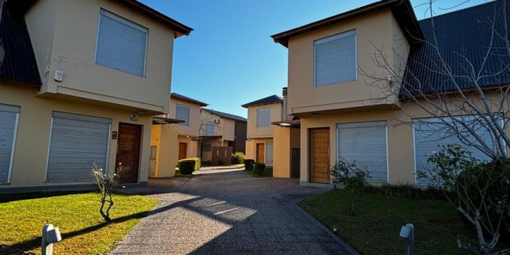 🏡 Moderna y amplia cabaña en dúplex en Monte del Este