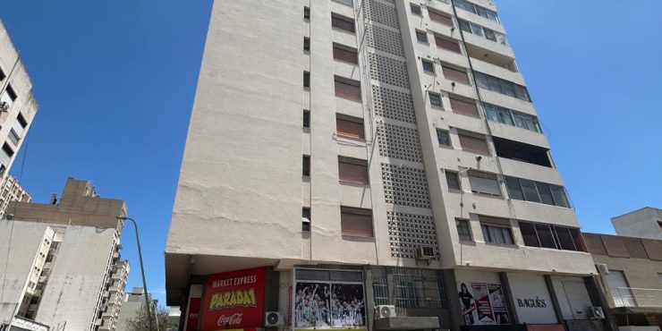 Departamento en venta – Mitre 206 – (al frente)