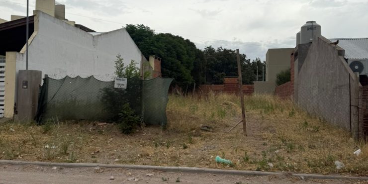 🌱 Lote en VENTA – Monte Hermoso 📍 Lucinda Sutton 1300, casi esquina Río Dulce