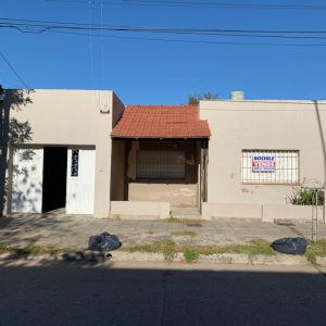 Casa de 2 dormitorios en Venta TARAPACA 1600- Villa Rosas