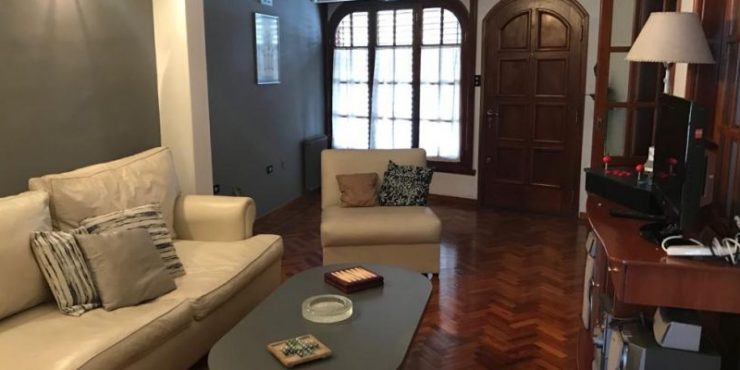 Casa de dos plantas en Venta AV.ALEM 1400