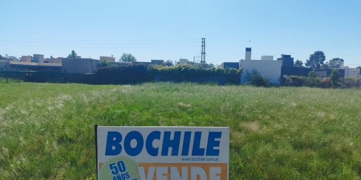 Lote en VENTA – Av. Amancay (Barrio Patagonia)