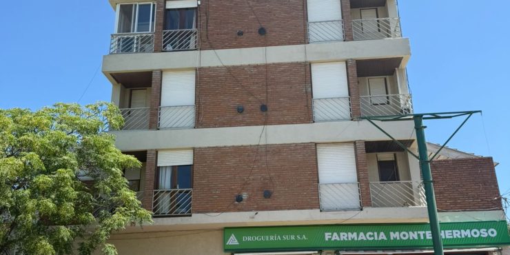 Departamento en VENTA-Monte Hermoso-Pedro de Mendoza 224