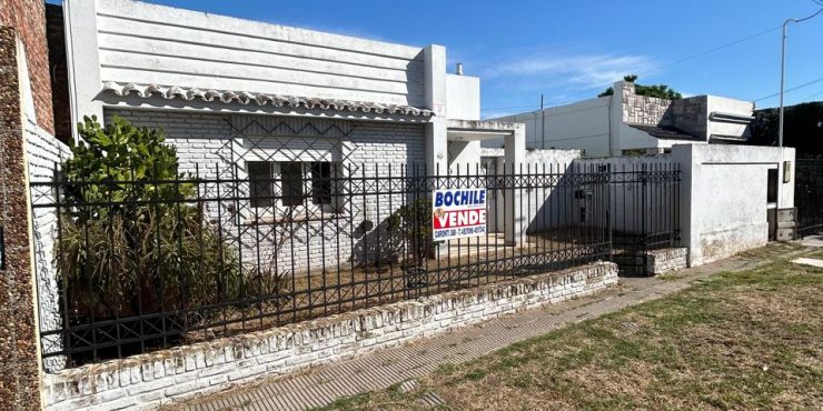 🏡 Casa en venta – Montevideo 1565