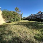 🌱 Lote con 3 frentes en venta – Florida 1200