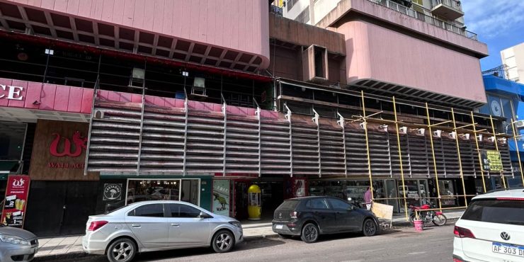 🏬 Local en venta – Galería Visión 2000